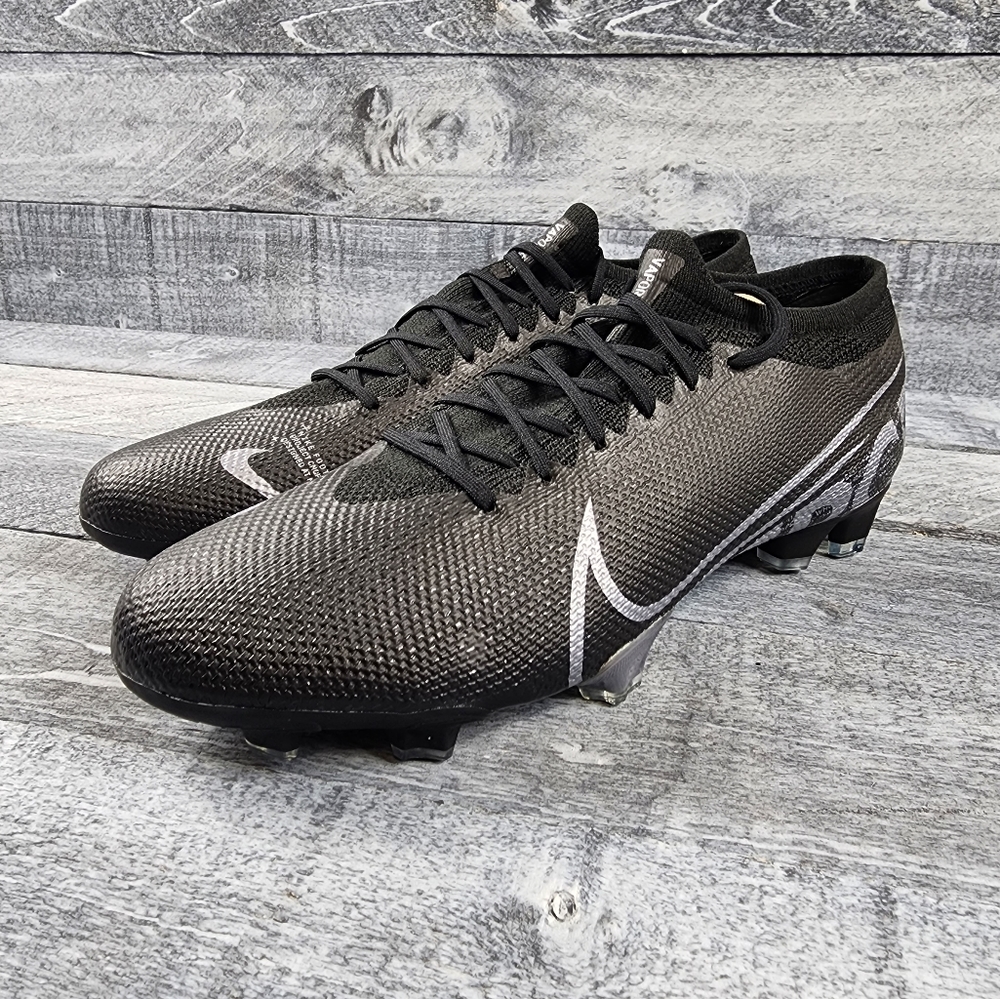 Sold New Nike Mercurial Vapor 13 Pro  Soccer Football Cleats Size 12